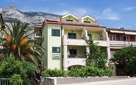 Vila Puharic